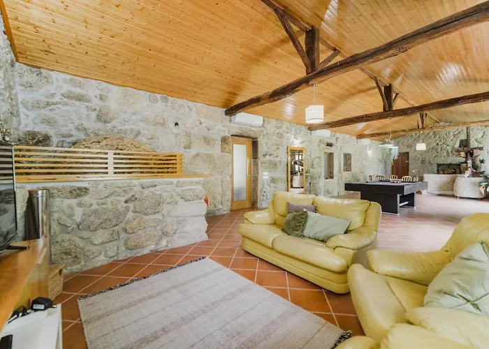 Quinta Das Fontes - Alojamento Rustico Local E Turismo Rural